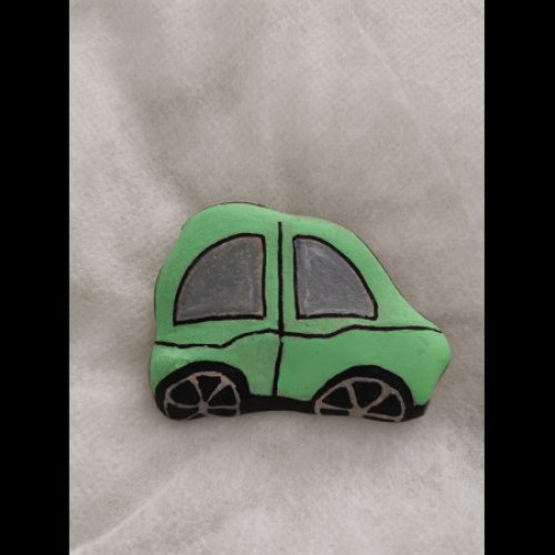 Galette06 Green car on rock