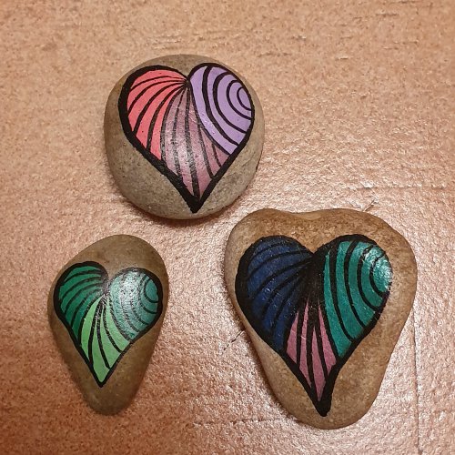 Tricolor hearts