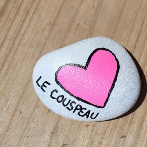 Cœur rose neon Le Couspeau