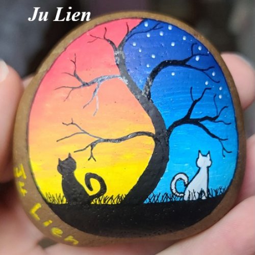 Ju Lien Day And Night