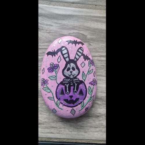 Pour les loulous du Couserans Halloween rabbit
