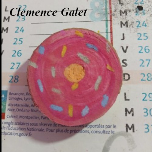 Cl�mence Galet Raspberry Donut Design