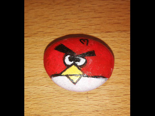 Animal : Oiseau Créateur galet 450 Dessin Angry Birds facile : 1640665989.createur.galet.450.2.jpg