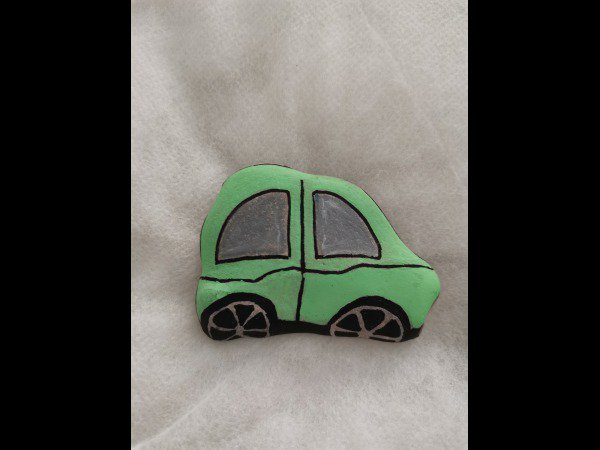 Rocks for kids Galette06 Green car on rock : 1645437837.galette06.jpg