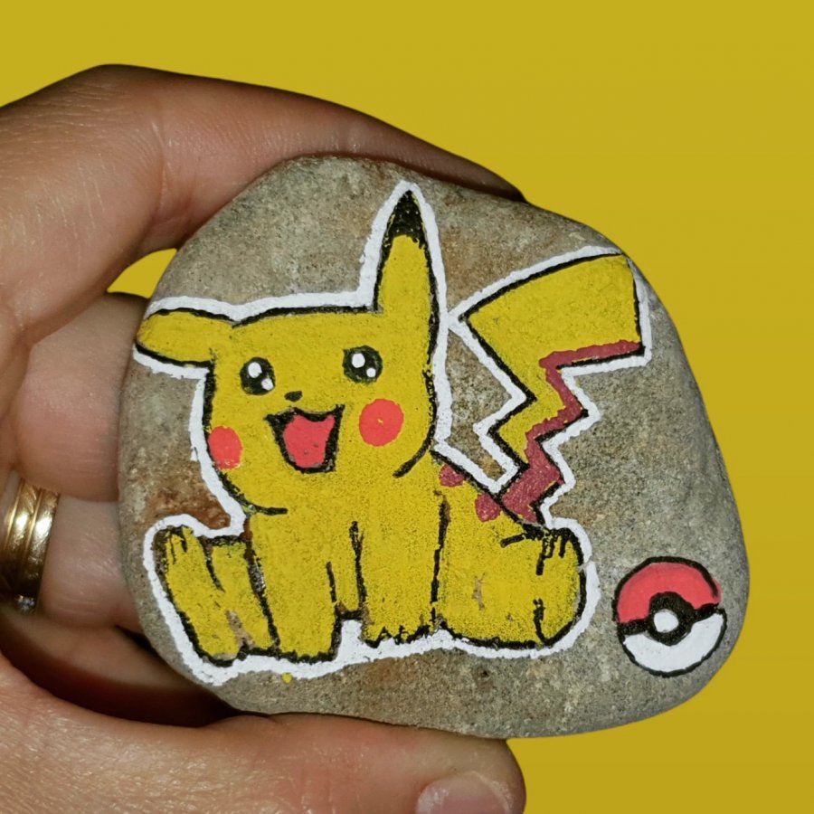 Pokemon rocks Pikachu and his pokeball : 1654097031.img.20211009.185915.882.jpg