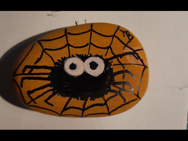 Halloween Creator 35 Spider Halloween : 1661160263.createur.galet.35.halloween.araignee.jpg