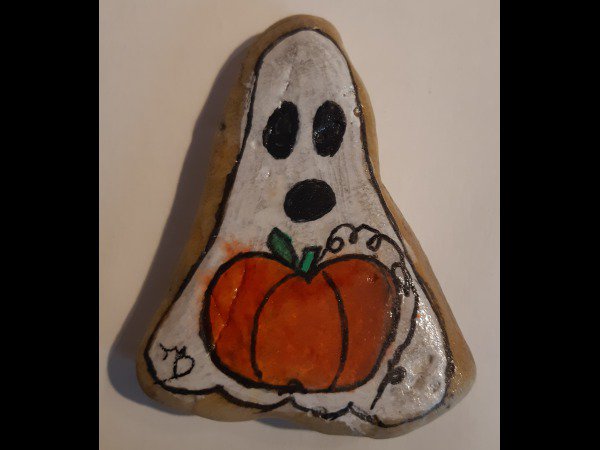 Halloween Créateur galet 35 Halloween ghost : 1661160993.createur.galet.35.halloween.fantome.1.jpg