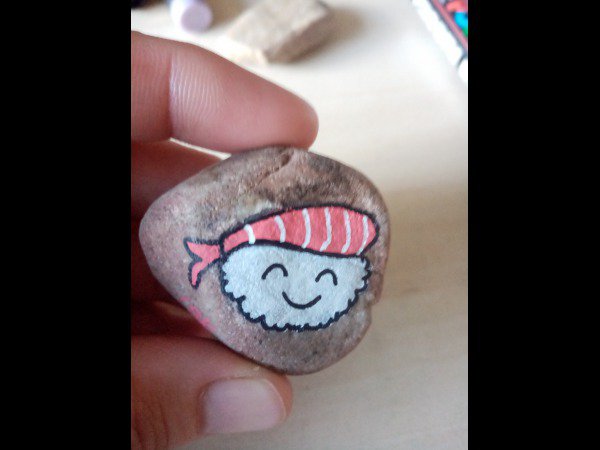 Easy rocks Linda57590 Sushi : 1662300531.linda57590.sushi.sans.soucis.jpg