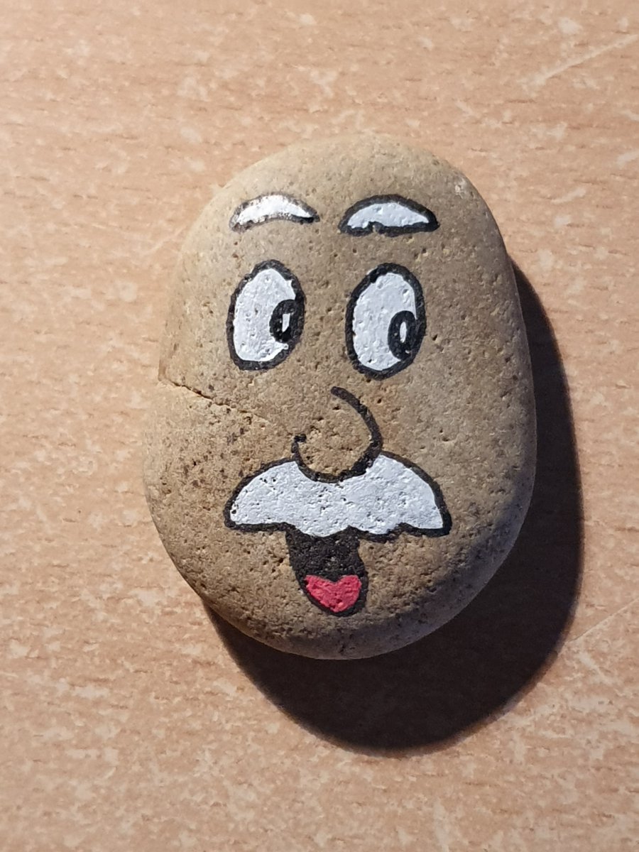 Painted rocks faces, Barbapapa and m&m's Grandfather rock : 1662364083.galet.papi.jpg