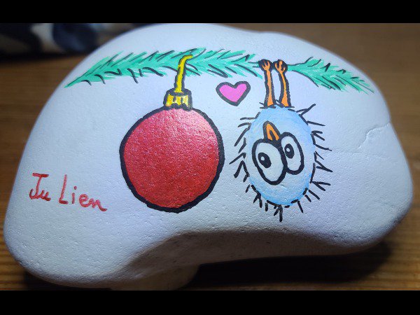 Christmas Painted Rock Ju Lien Like A Bird Under The Branch : 1702865303.ju.lien.comme.un.oiseau.sous.la.branche.jpg
