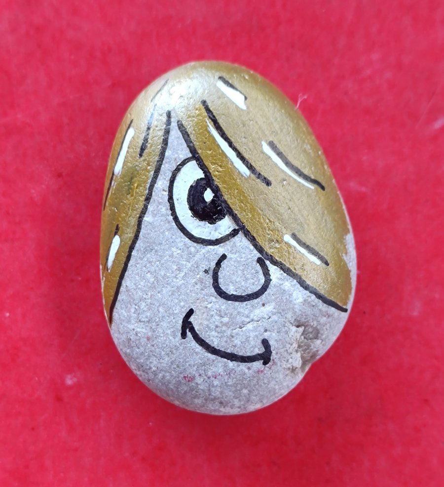 Painted rocks faces, Barbapapa and m&m's Teenage drawing on pebble : 1712801741.dessin.d.ado.sur.galet.jpg