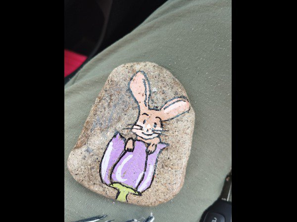 Selection of the month GaletsdeCELINE Rabbit : 1745222244.galetsdeceline.lapin.tulipe.jpg