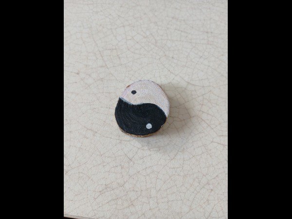 Selection of the month Clemence Galet Ying yang : 1753443121.clemence.galet.ying.yang.jpg