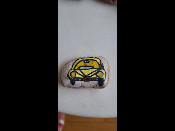 Selection of the month E. Car : 1762429152.e.coccinelle.jaune.jpg