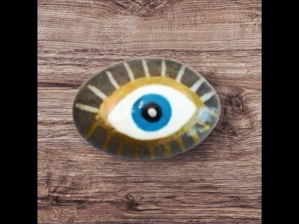 Selection of the month papyloo eye : 1766490058.papyloo.oeil.jpg