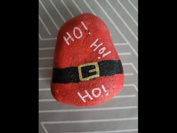 Selection of the month Yael Myrtille Pablo Ho ! Ho! Ho ! : 1767871945.yael.myrtille.pablo.ho.ho.ho.jpg