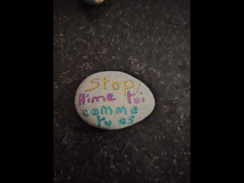 Stefy Aime toi comme tu es!!!