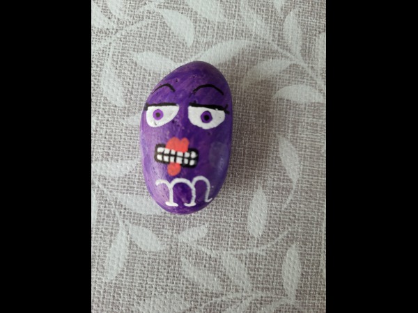 Madame m&m's qui a une dentition parfaite créé par Yael Myrtille Pablo Madame m&m's qui a une dentition parfaite créé par Yael Myrtille Pablo