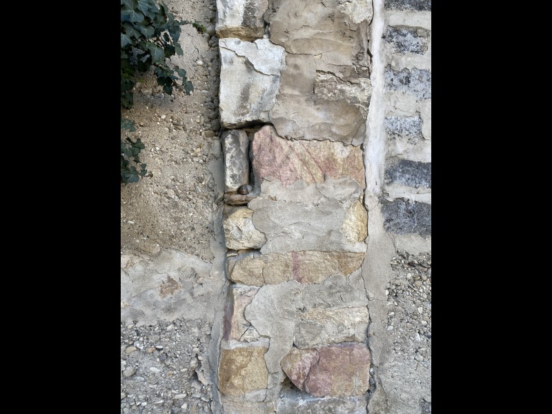 Discover<br/>the second clue picure
