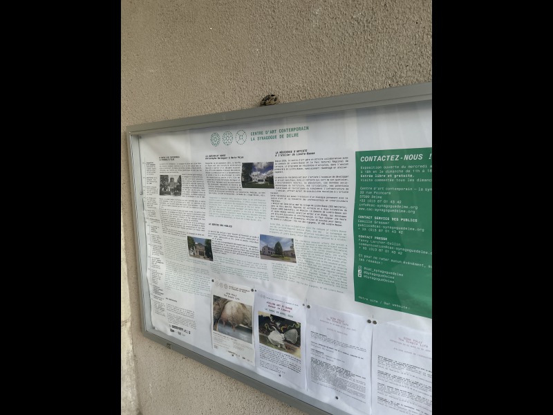 Discover<br/>the second clue picure