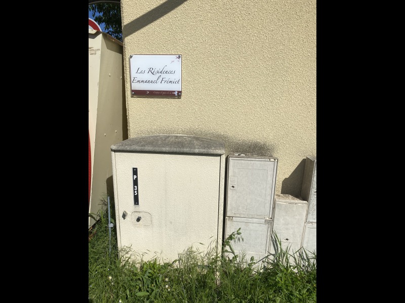 Discover<br/>the second clue picure