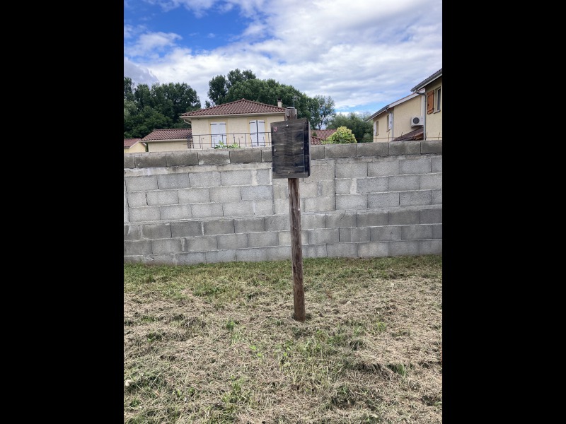 Discover<br/>the second clue picure