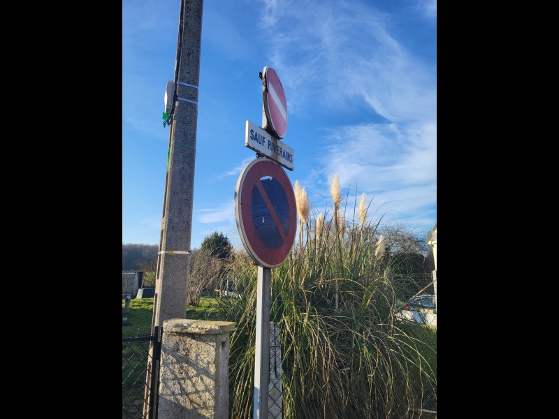 Discover<br/>the second clue picure
