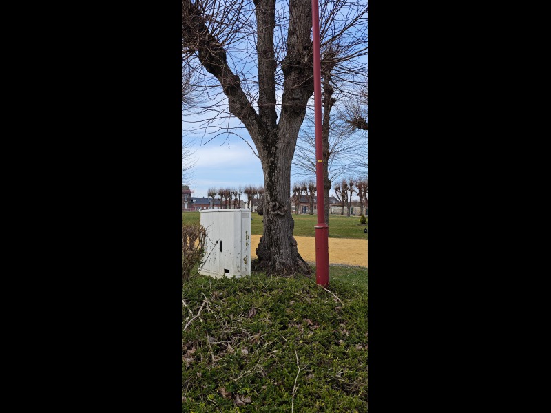 Discover<br/>the second clue picure
