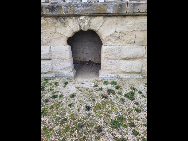 Discover<br/>the second clue picure