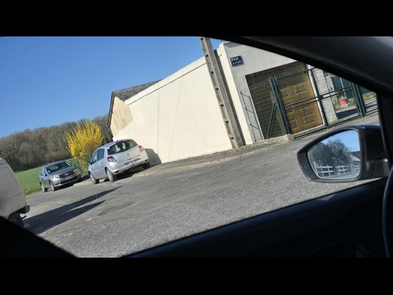 Discover<br/>the second clue picure