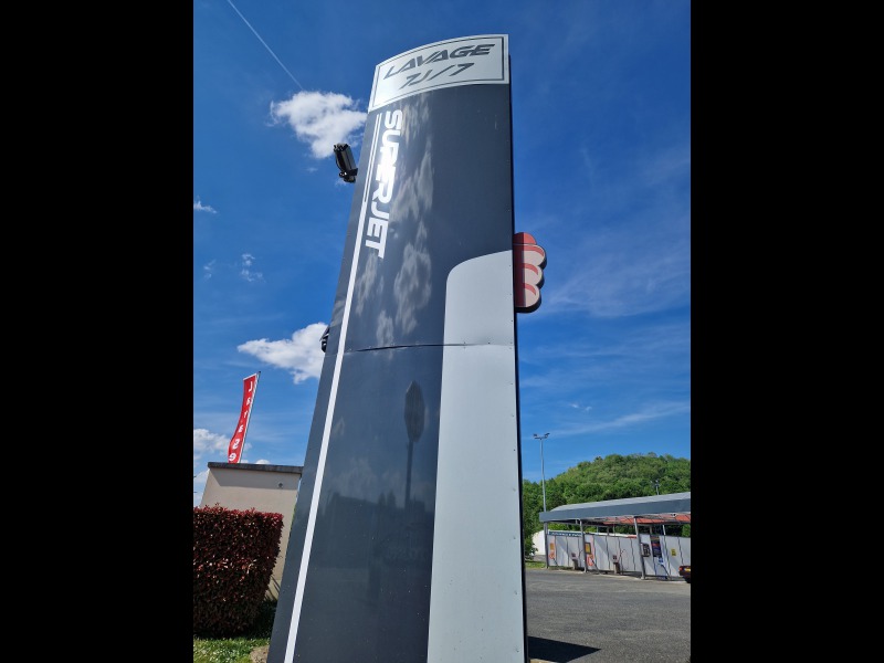 Discover<br/>the second clue picure