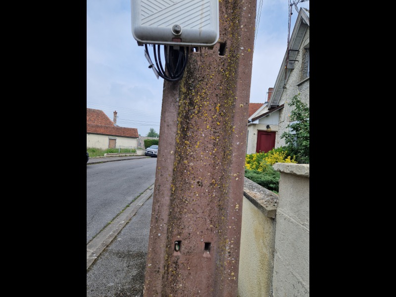 Discover<br/>the second clue picure