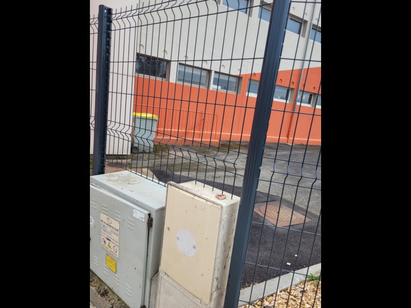 Discover<br/>the second clue picure