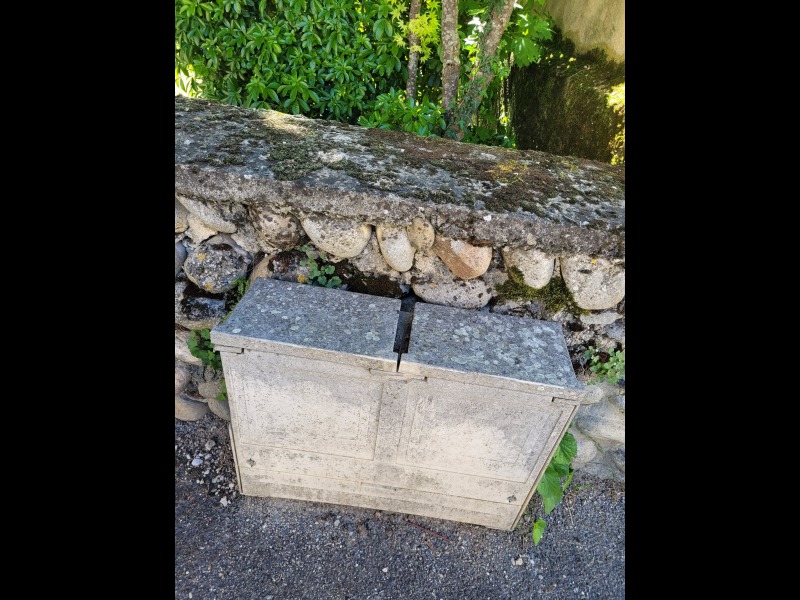 Discover<br/>the second clue picure