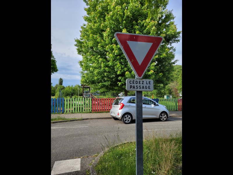 Discover<br/>the second clue picure