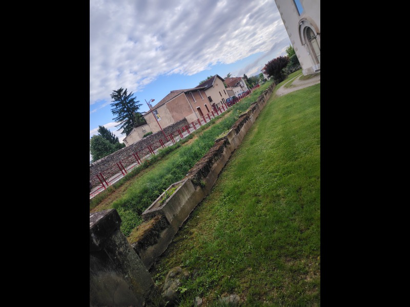 Discover<br/>the second clue picure
