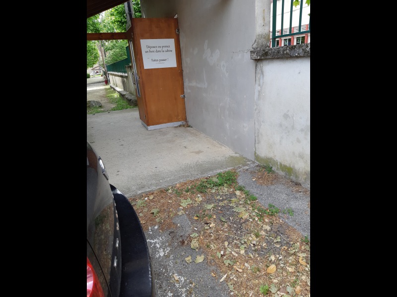 Discover<br/>the second clue picure