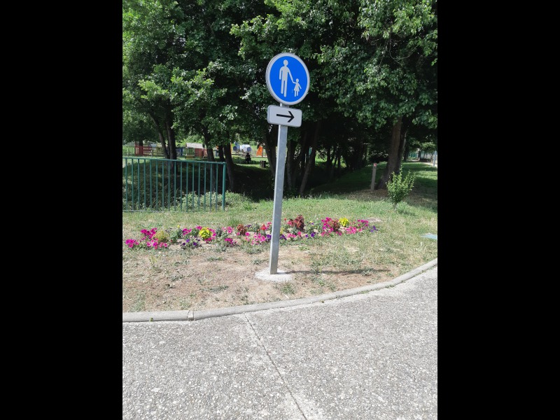 Discover<br/>the second clue picure