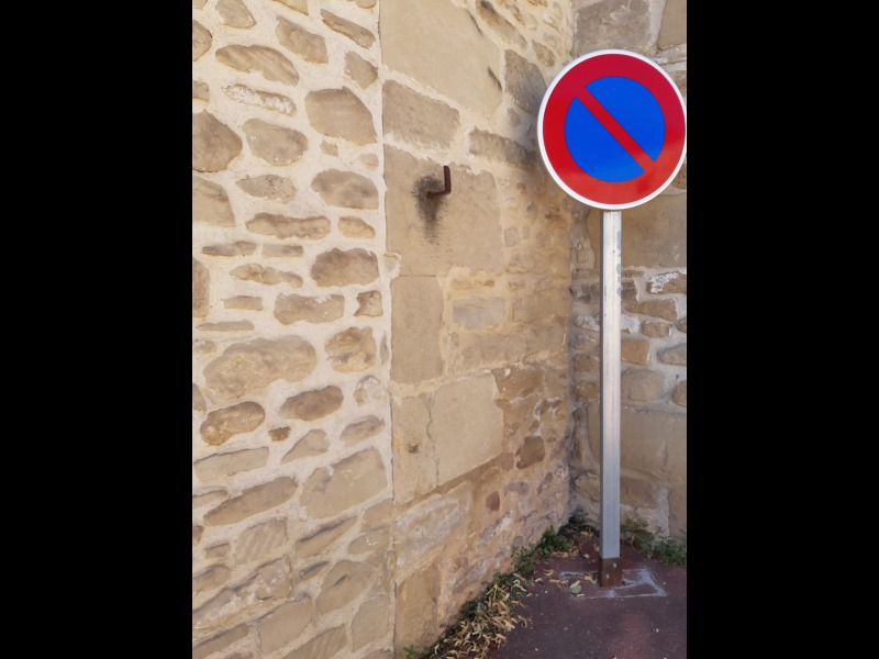 Discover<br/>the second clue picure