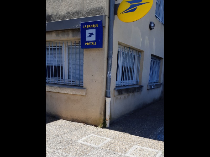 Discover<br/>the second clue picure