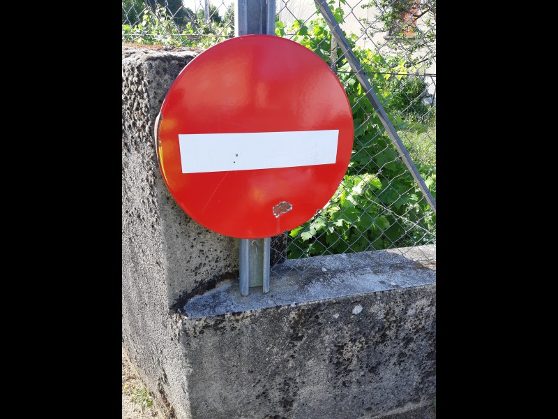Discover<br/>the second clue picure