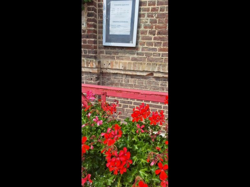 Discover<br/>the second clue picure