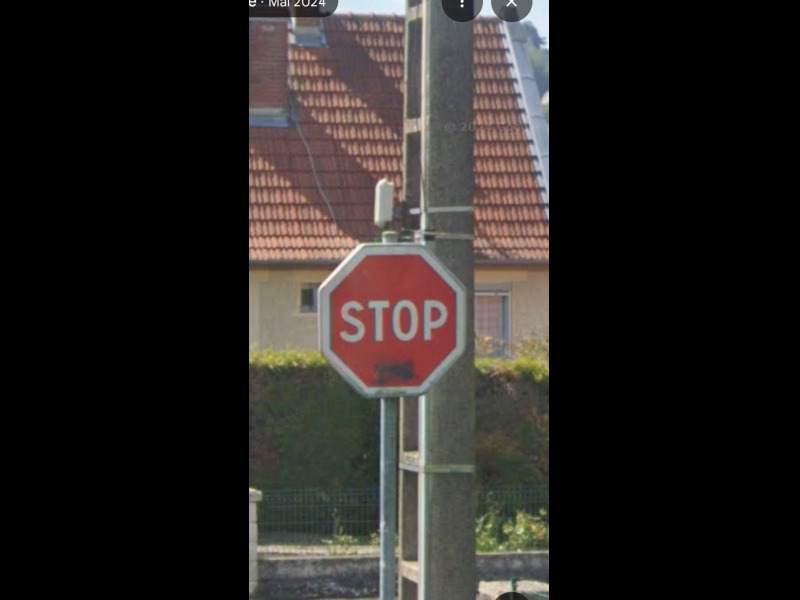 Discover<br/>the second clue picure