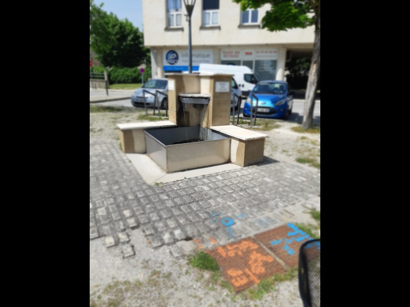 Discover<br/>the second clue picure