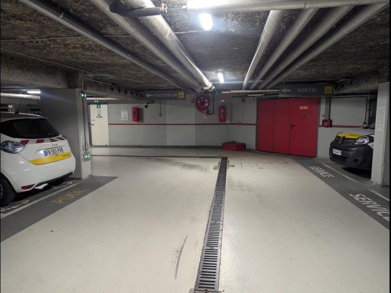 Découvrir<br/>le second indice photo